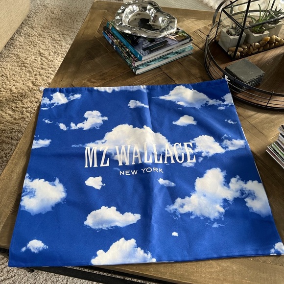 Giant MZ Wallace dustbag - Picture 1 of 3